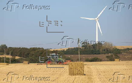 UK farms face extremely dry conditions after higher-than-average temperatures
