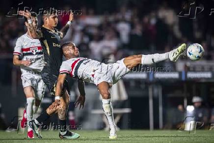 São Paulo e Atlético Nacional pela Libertadores 2025.