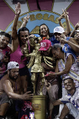 Rosas de Ouro é campeã do Carnaval de SP 2025