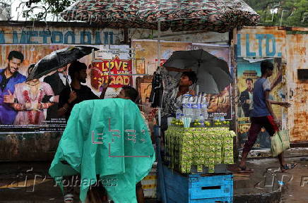 Thunderstorm with rain disrupts daily life in Kolkata