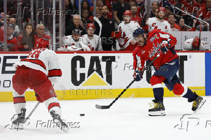 NHL: Stanley Cup Playoffs-Carolina Hurricanes at Washington Capitals
