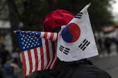 South Korea's presidential candidate Kim Moon-soo holds campaign rally