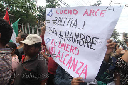 Ente electoral de Bolivia definirá a habilitados a elecciones, mientras bloqueos persisten