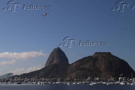 Movimentação de aeronaves no Rio de Janeiro.