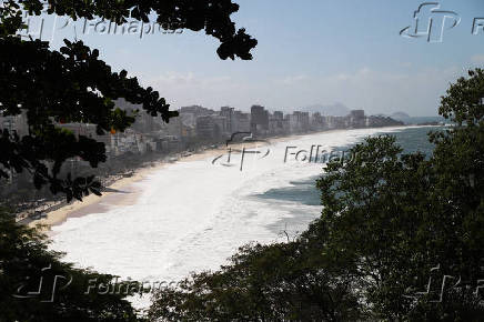 Ressaca do mar no Rio de Janeiro.