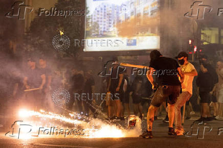 Standoff between supporters of the ruling party and anti-government protesters in Belgrade
