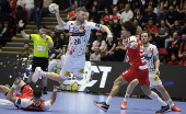 Men's EHF Champions League - Dinamo Bucuresti vs SC Magdeburg
