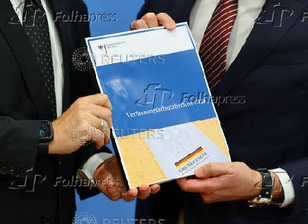 Top German security officials present 2024 domestic intelligence report