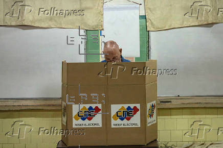 Candidatos del chavismo llaman a votar en comicios municipales y consulta popular