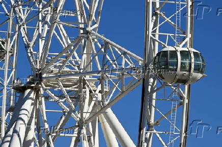 Melbourne Star ferris wheel set to reopen