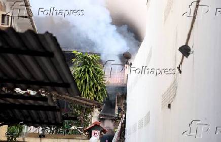 Incêndio na rua riachuelo centro do rio de janeiro.