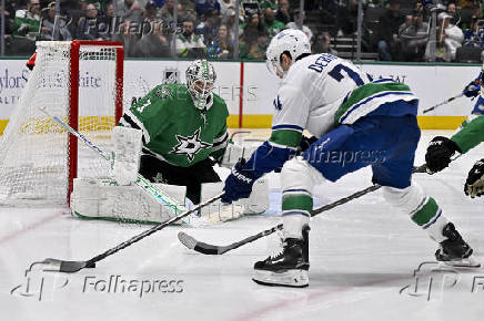 NHL: Vancouver Canucks at Dallas Stars
