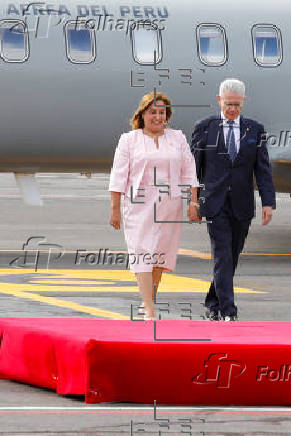 Llegada de Dina Boluarte a investidura de Noboa