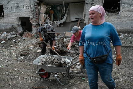 At least five injured in Russian shelling on Sviatohirsk, Ukraine