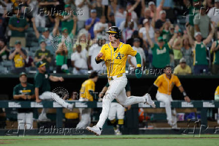 MLB: Atlanta Braves at Athletics