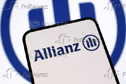 FILE PHOTO: Illustration shows Allianz logo