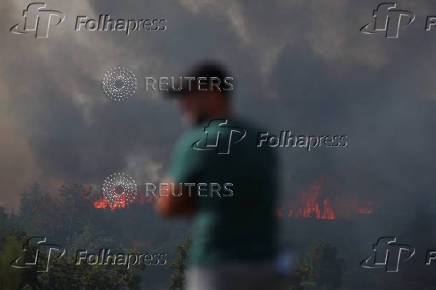 Wildfire approaching Trancoso