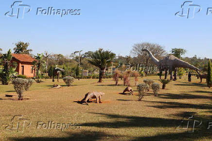 Vista do Museu dos Dinossauros, na cidade de Uberaba (MG)