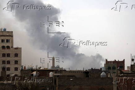 Israel airstrikes target positions in Sana'a