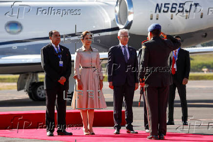 Llegada de vicepresidenta de República Dominicana a investidura de Noboa
