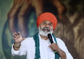 Farmers continue to protest against 'land grab' in Bangalore