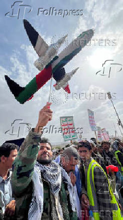 Demonstration to show solidarity with Palestinians and to condemn U.S. strikes in Yemen, in Sanaa