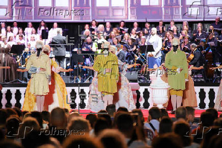 FIESTAS LUSTRALES DE LA BAJADA DE LA VIRGEN DE LAS NIEVES