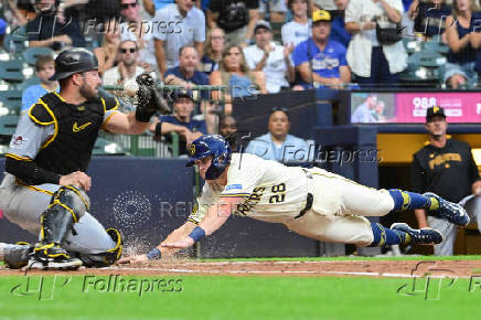 MLB: Pittsburgh Pirates at Milwaukee Brewers