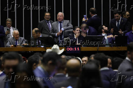 Motta pauta urgência do projeto de anistia