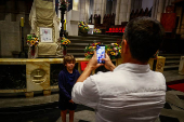 Catedral da Sé homenageia Papa Francisco