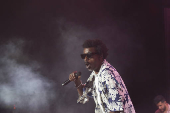 O cantor seu Jorge se apresenta no festival C6 Fest