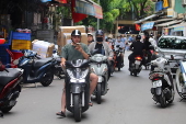 Vietnam's National Assembly passes a resolution on VAT reduction until the end of 2026