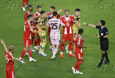FIFA Club World Cup - Group C - Bayern Munich v Boca Juniors