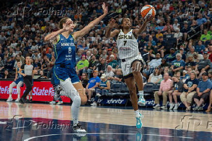 WNBA: Golden State Valkyries at Minnesota Lynx