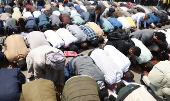 Yemenis perform Istisqa rain prayer due to drought