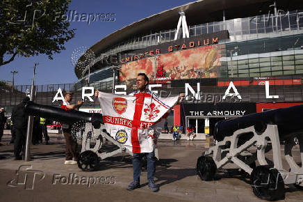 Champions League - Semi Final - First Leg - Arsenal v Paris Saint Germain