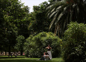 Spain faces unusually high temperatures during the spring