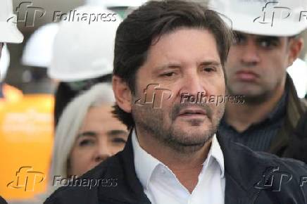 Deputado André do Prado  na entrega  do 1° trem para linha 6 do metrô - SP