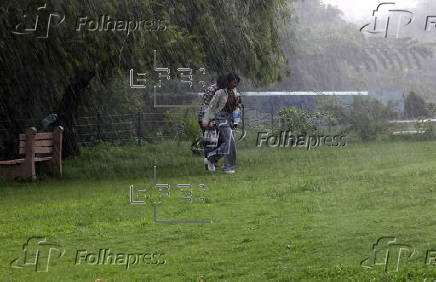 Monsoon rain in Delhi Zoo