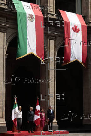 Sheinbaum recibe a Carney en Palacio Nacional para tratar comercio e inversiones