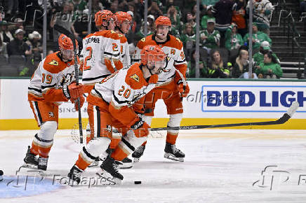 NHL: Anaheim Ducks at Dallas Stars