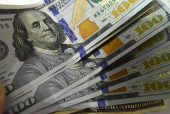 Dólar tem nova disparada e fecha em recorde de R$ 6,26