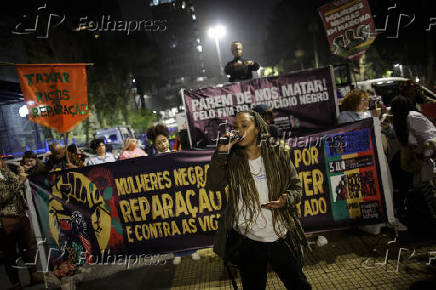 Marcha para celebrar o Dia da Mulher Negra Latino Americana e Caribenha