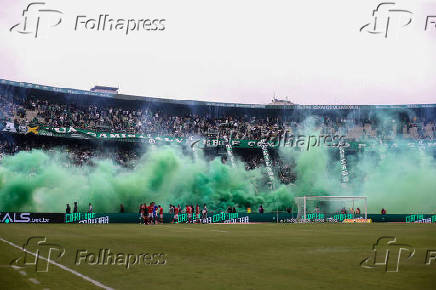 Partida do Campeonato Brasileiro entre Coritiba X VIla Nova-GO