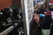 Simpatizantes de Evo Morales continúan protestas contra Luis Arce