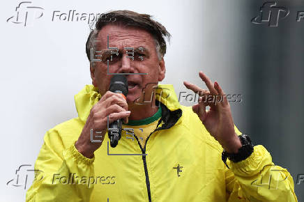 Bolsonaro se dice perseguido como Trump y Le Pen en multitudinario evento en São Paulo