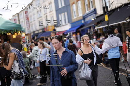 Daily life in Notting Hill, London