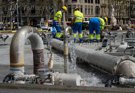 Barcelona inicia la recuperación progresiva de las fuentes ornamentales tras la sequía