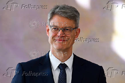 Incoming German cabinet members receive certificate of appointment in Berlin