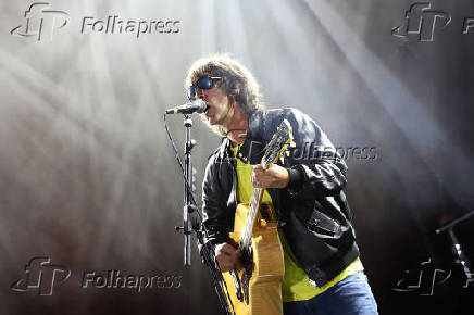Richard aschroft se apresenta no blues and rock